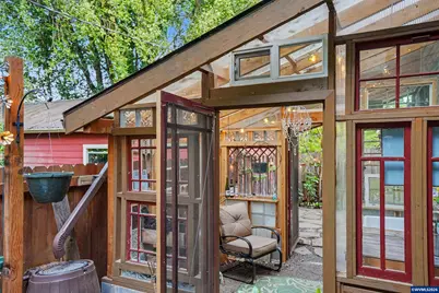 3735 SW Deon Dr, Corvallis, OR 97330 - Photo 41