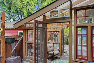 3735 SW Deon Dr, Corvallis, OR 97330 - Photo 41