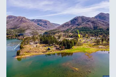 210 S Detroit Rd, Detroit, OR 97342 - Photo 13