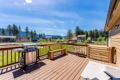 210 S Detroit Rd, Detroit, OR 97342 - Photo 27