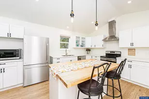 210 S Detroit Rd, Detroit, OR 97342 - Photo 19