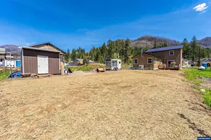 210 S Detroit Rd, Detroit, OR 97342 - Photo 29