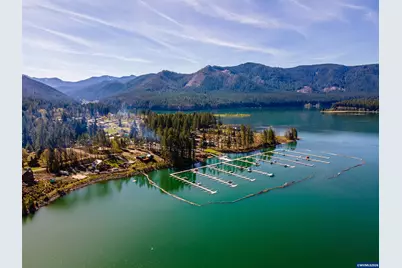 210 S Detroit Rd, Detroit, OR 97342 - Photo 33