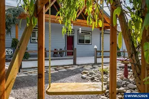 1647 NE Springhill Dr, Albany, OR 97321 - Photo 5