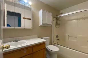 227 NW Bonanza Ave, Dallas, OR 97338 - Photo 13