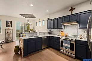 1651 SW Hewitt Ave, Troutdale, OR 97060 - Photo 7