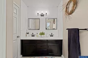 1651 SW Hewitt Ave, Troutdale, OR 97060 - Photo 23