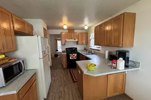 4632 Cherrytree Ct SE, Salem, OR 97317 - Photo 3