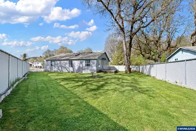 1141 32nd Ct, Sweet Home, OR 97386 - Photo 41