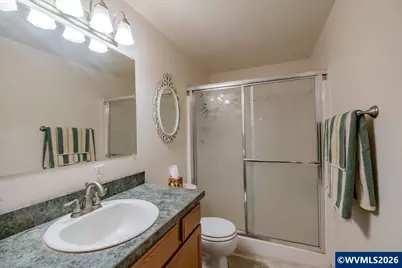1396 Cascade Dr, Lebanon, OR 97355 - Photo 25