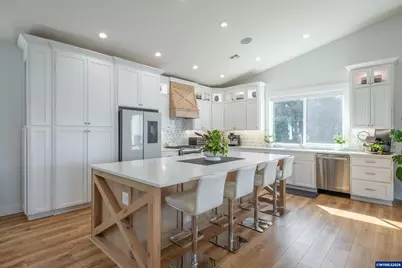 5409 NW Logan Rd, Lincoln City, OR 97367 - Photo 9