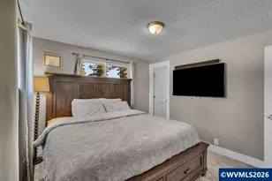 821 Johnson St, Woodburn, OR 97071 - Photo 23