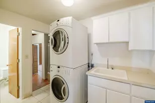 4100 Cordon Rd NE, Salem, OR 97305 - Photo 15