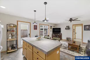 641 NW Ashley St, Dallas, OR 97338 - Photo 13