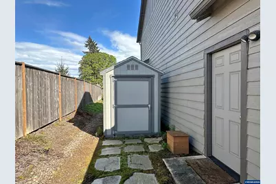 2737 NW Weather Stone St, Albany, OR 97321 - Photo 37