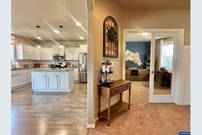 2737 NW Weather Stone St, Albany, OR 97321 - Photo 11