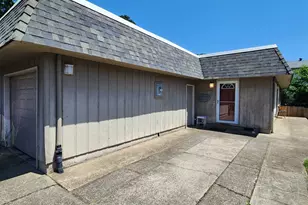 3584 Chiefs Ct NE, Salem, OR 97305 - Photo 1