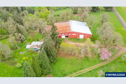 10425 Edmunson Dr SE, Salem, OR 97317 - Photo 1