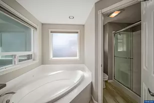 5180 Foxhaven Ct SE, Salem, OR 97306 - Photo 29