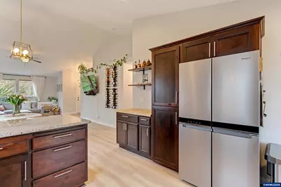 1722 Elk River St NW, Salem, OR 97304 - Photo 17