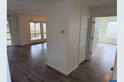 7864 Jani NE Ct, Keizer, OR 97303 - Photo 9
