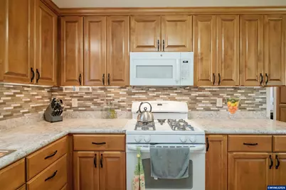 521 36th Ct SE, Albany, OR 97322 - Photo 7