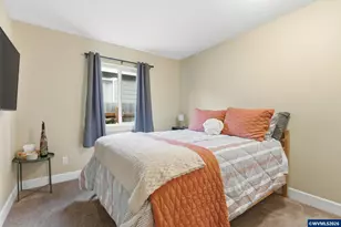 2726 Nina Pl, Hubbard, OR 97032 - Photo 15