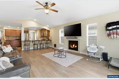 2726 Nina Pl, Hubbard, OR 97032 - Photo 11