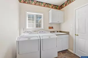 693 Springridge Dr N, Keizer, OR 97303 - Photo 11