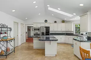 13389 Morrow Ln SE, Turner, OR 97392 - Photo 11