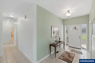 725 NW Shannon Dr, Albany, OR 97321 - Photo 7