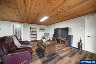 18390 Bridgeport Rd, Dallas, OR 97338 - Photo 13