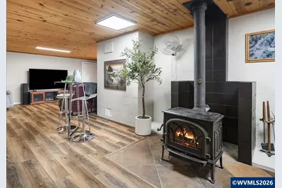 18390 Bridgeport Rd, Dallas, OR 97338 - Photo 17