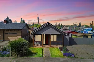 2385 5th St NE, Salem, OR 97301 - Photo 3