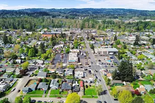 2385 5th St NE, Salem, OR 97301 - Photo 33