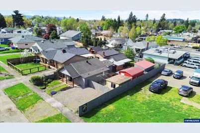 2385 5th St NE, Salem, OR 97301 - Photo 29