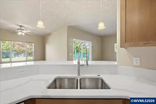 4061 Glendale Ave NE, Salem, OR 97305 - Photo 9