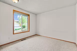 1961 Cuckoo Ct NW, Salem, OR 97304 - Photo 21