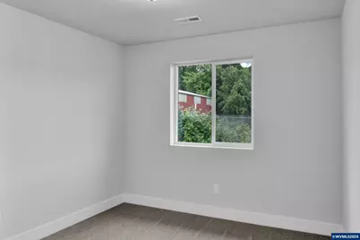 4400 Knotty Pine Ct, Sweet Home, OR 97386 - Photo 15