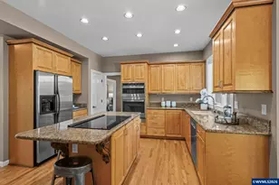 4396 NW Honeysuckle Dr, Corvallis, OR 97330 - Photo 9