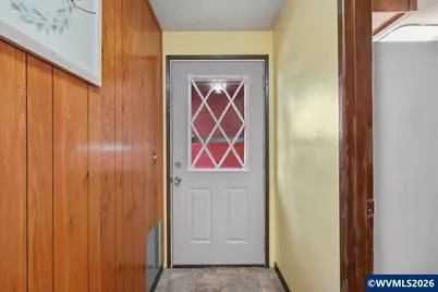 2035 Primrose Lp, Philomath, OR 97370 - Photo 3