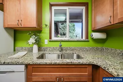 2035 Primrose Lp, Philomath, OR 97370 - Photo 11