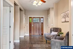 1304 Frontier St, Silverton, OR 97381 - Photo 3