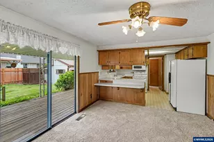 856 Royalty Dr NE, Salem, OR 97301 - Photo 11