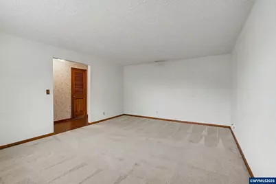 856 Royalty Dr NE, Salem, OR 97301 - Photo 7