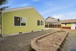 1282 SE Academy St, Dallas, OR 97338 - Photo 31