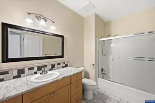 1282 SE Academy St, Dallas, OR 97338 - Photo 25