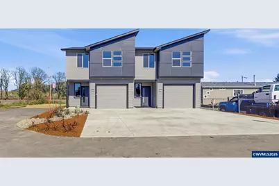 300 &amp; 302 Seven Oaks Ln, Lebanon, OR 97355 - Photo 1