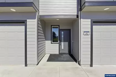 300 &amp; 302 Seven Oaks Ln, Lebanon, OR 97355 - Photo 3