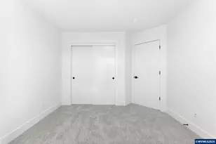 300 &amp 302 Seven Oaks Ln, Lebanon, OR 97355 - Photo 25